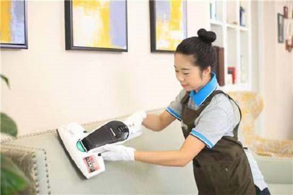 家政加盟门槛几何？深度解析“家政服务”加盟费用与价值之选